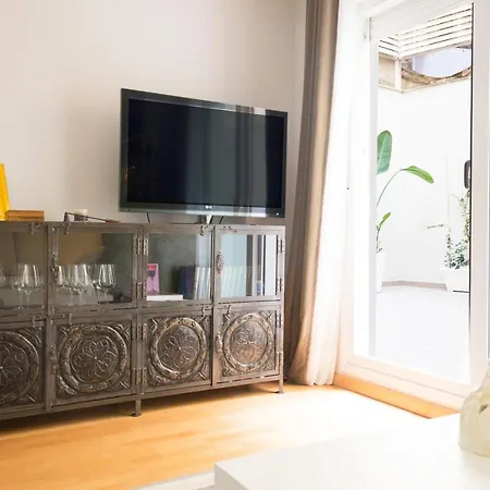 Living4Malaga Atarazanas Executive Apartment Exterior photo